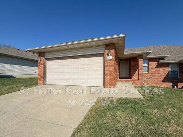 2303 W Parkview St, Ozark, MO 65721