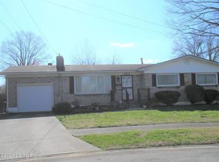 8803 Gladstonberry Pl, Louisville, KY 40258