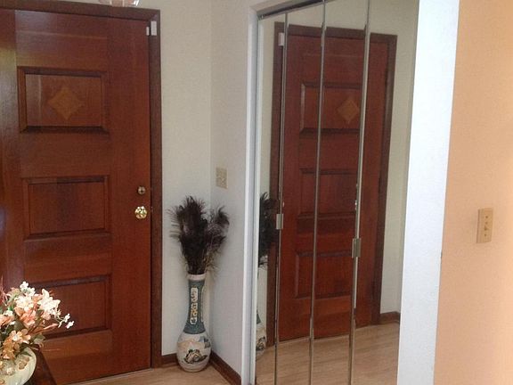 2nd image of 1310 Idlewild Dr