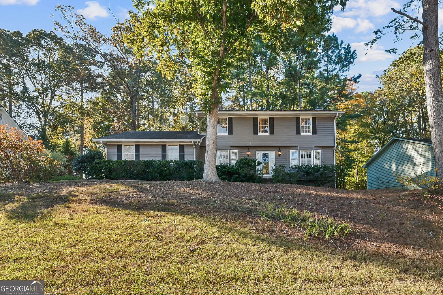 1485 Brandon Dr photo 1