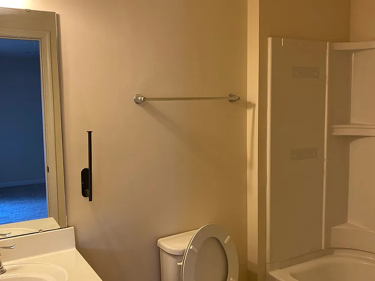 704 Suffield Way — Photo 11