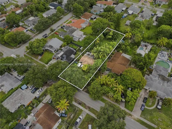 2541 Washington St, Hollywood, FL 33020