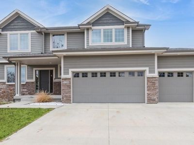 1105 NW Sunset Ln, Grimes, IA, 50111