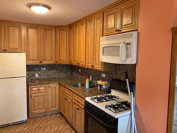 5th image of 2652 Cropsey Ave APT 4E