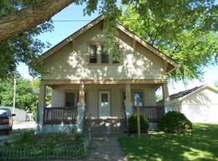 114 8th St, Rockwell City, IA 50579