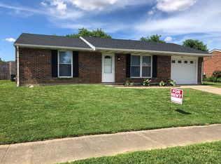 3885 Springtree Dr, Owensboro, KY 42301