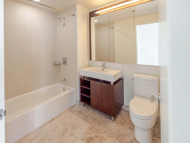 500 Lake Shore Drive — Photo 25