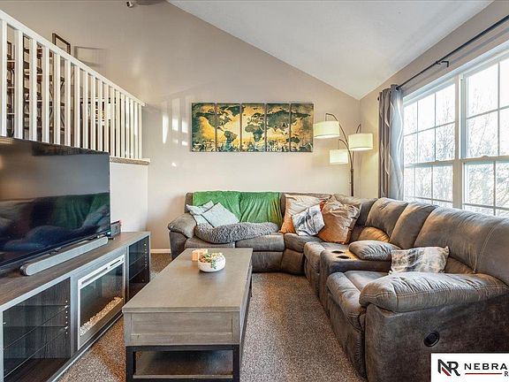 4th image of 17769 Olive St