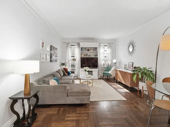 225 W 25th St #1-L, New York, NY 10001