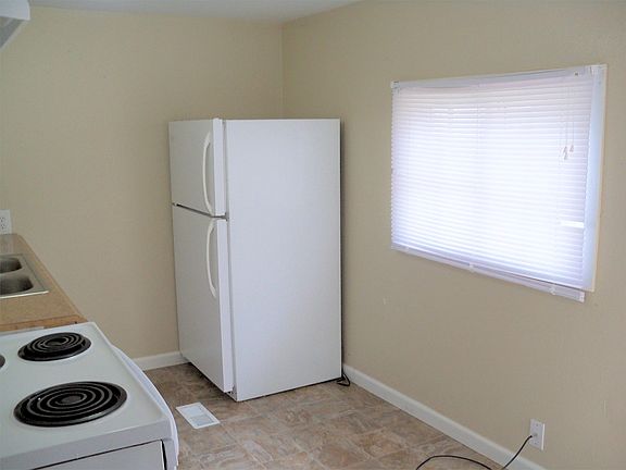 3rd image of 1120 N 23rd St #1