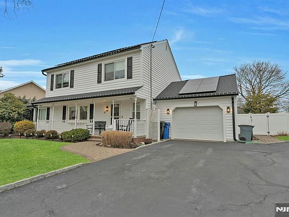 3rd image of 111 Crain Rd