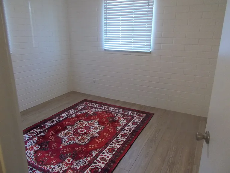 4335 N 15th Ave #9 — Photo 14