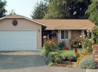 2310 8th St, Springfield, OR 97477