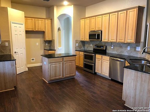 5th image of 5751 Southern Oaks