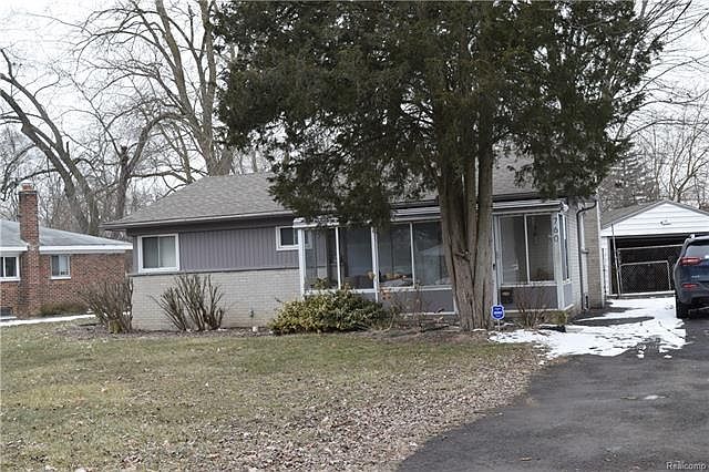 1st image of 760 Nash Ave