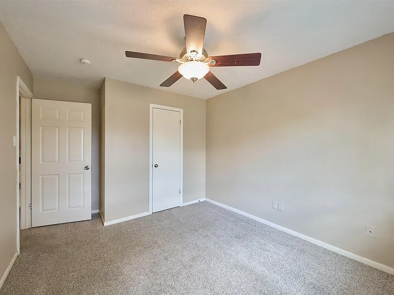 23311 Grand Rapids Ln — Photo 24