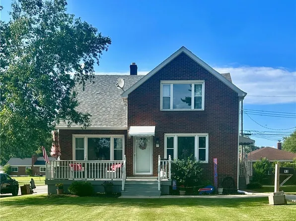 93 Century Dr, Buffalo, NY 14224