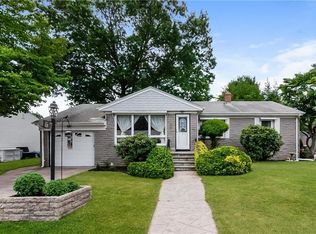 25 Rotary Dr, Johnston, RI 02919