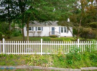 281 Lancelot Dr, Reedville, VA 22539