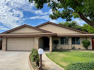 1st image of 1385 Fair Oaks Ct