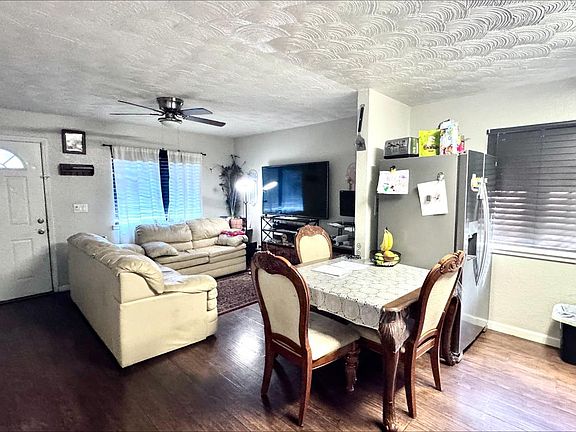4th image of 3909 N Belden St