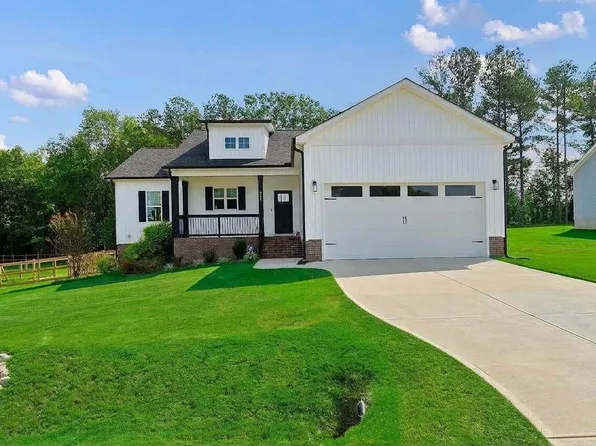 240 Sourgum Ct, Zebulon, NC 27597