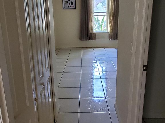 5th image of 14815 Hidden Oaks Cir
