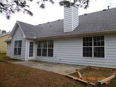 2nd image of 884 Steffi Ct