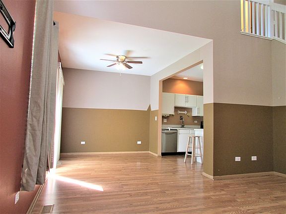 4th image of 459 Littleton Trl #6-5