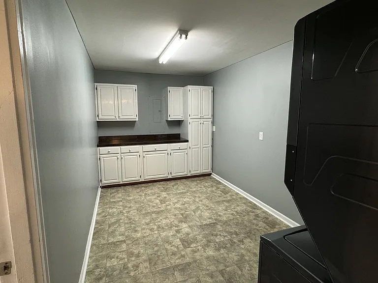 4404 McClelland Dr — Photo 24