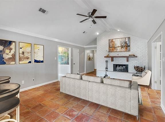 3rd image of 4812 Riverridge Dr
