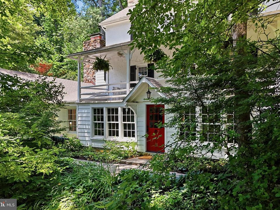 1st image of 434 Conestoga Rd