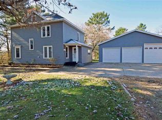 202 Pearson St, La Valle, WI 53941