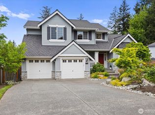 Red Hawk, Bothell, WA 98012
