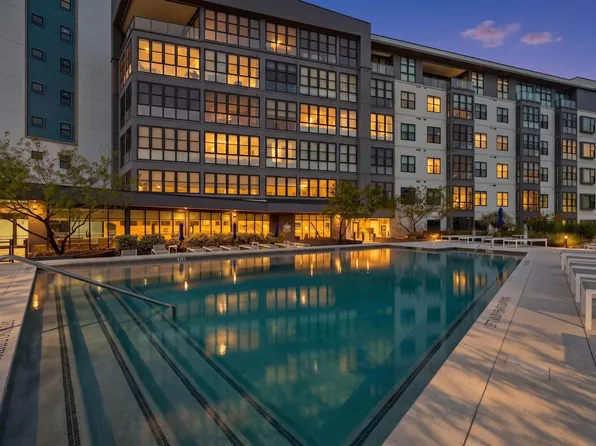 800 Embassy Dr APT 205, Austin, TX 78702
