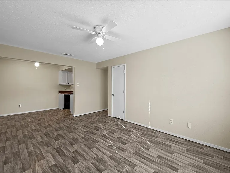505 Morris St #5 — Photo 3