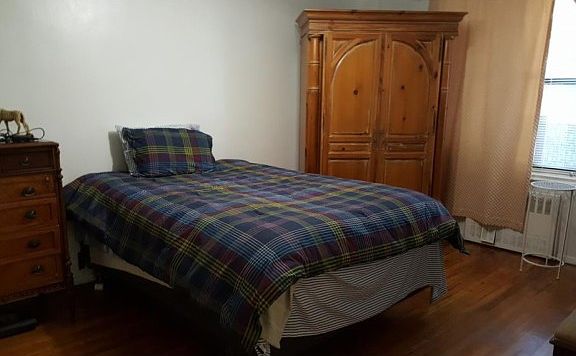 4th image of 2860 Bailey Ave APT 3F