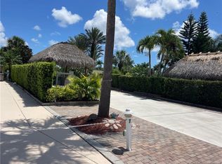 7 NW Boundary Dr, Port Saint Lucie, FL 34986