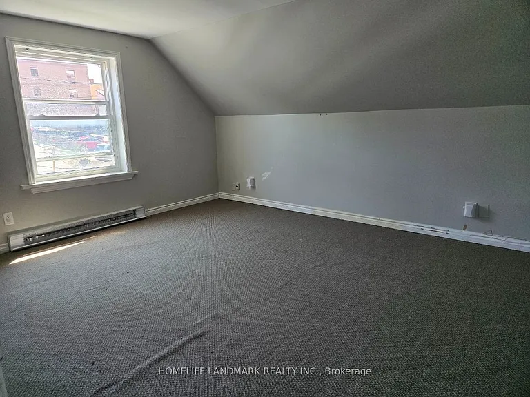 22 Centre St #2 — Photo 8