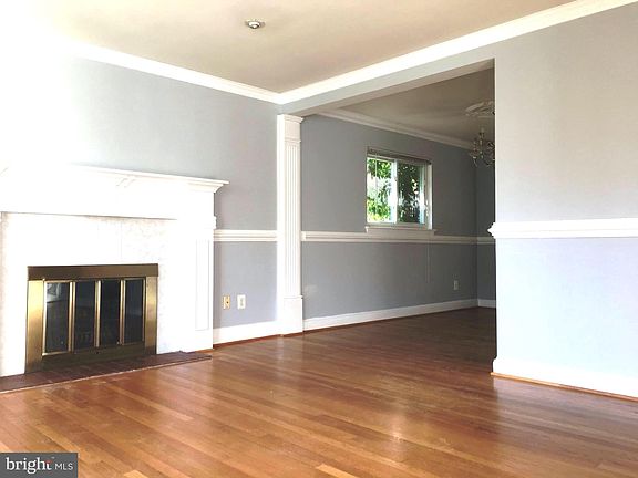5th image of 3907 Longstreet Ct