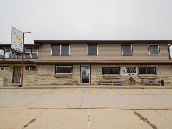 2nd image of 814 N Church St