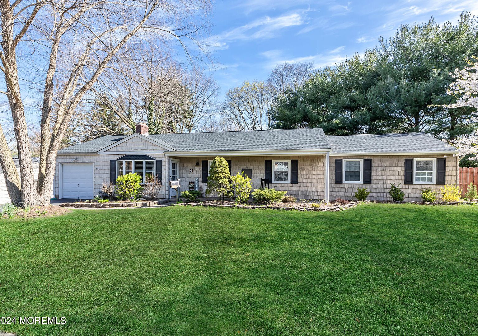 4 Cherry Tree Lane, Middletown, NJ 07748 Zillow