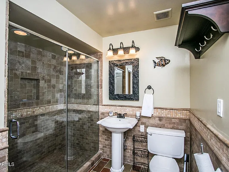 6830 E Wethersfield Rd — Photo 23