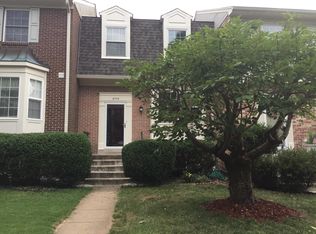6734 Sunset Woods Ct, Burke, VA 22015
