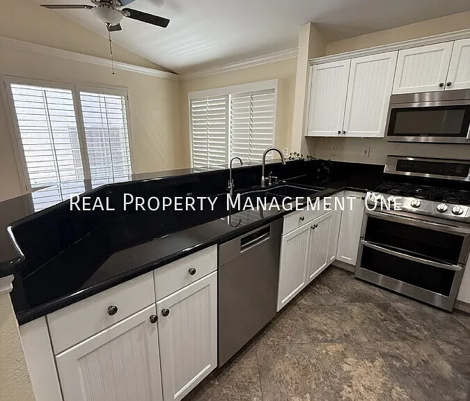 3956 Promenade Way — Photo 10