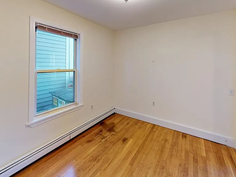 315 Elm St #1 — Photo 10