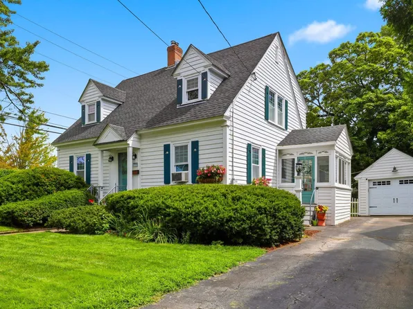 399 Ash Street, Manchester, NH 03104