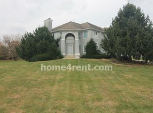 14112 Windsor St, Overland Park, KS 66224