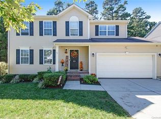 1810 Summit Ridge Ln, Kannapolis, NC 28083