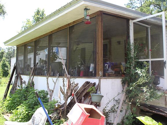 4th image of 626 SW Wyoming Ave